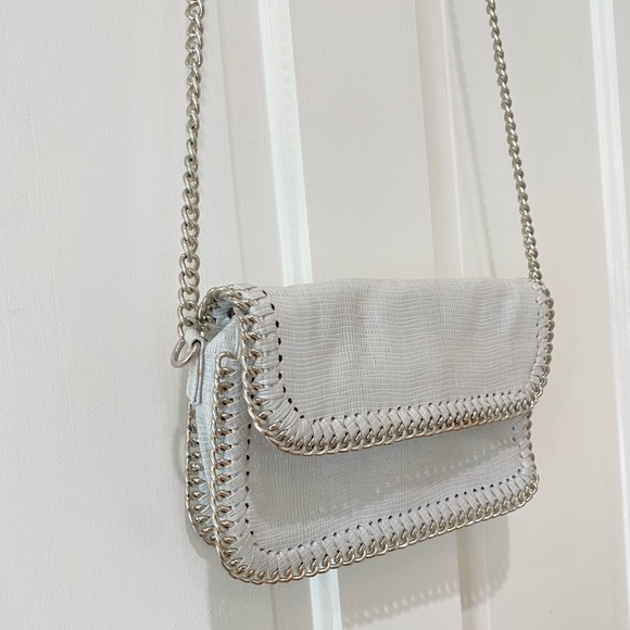 Sondra Roberts Squared white metallic shiny leather silver crossbody purse - Picture 4 of 15